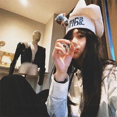 所有的警察都是混蛋
